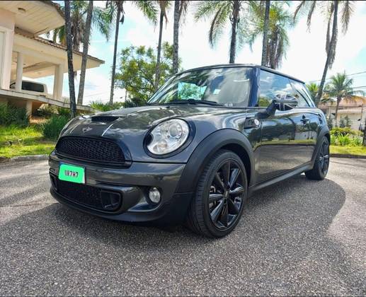 MINI COOPER 1.6 S 16V TURBO GASOLINA 2P AUTOMÁTICO MINI COOPER 1.6 S 16V TURBO GASOLINA 2P AUTOMÁTICO